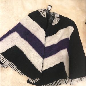 Make Poncho with Sheepskin